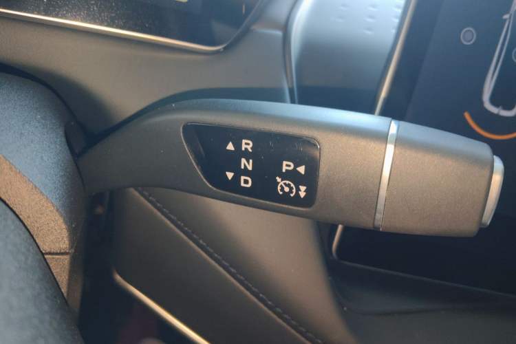 Used  SL03 2025 Pure Electric Elite Model
