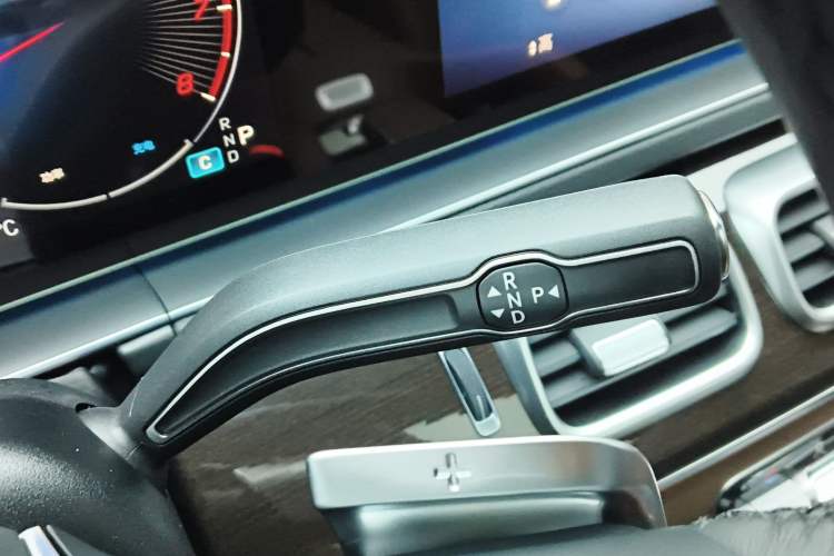 Used Mercedes-Benz GLE 2024 Refreshed GLE 350 4MATIC Stylish Edition
