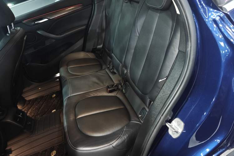 Used BMW X1 2018 sDrive18Li Luxury Model
