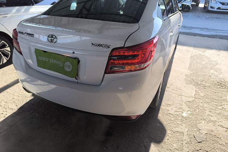 Used Toyota YARiS L 2017 1.5E CVT Dynamic Edition
