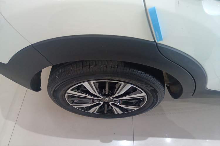 Used Kia kx1 Stonic 2019 1.4L Automatic Fun Edition China VI