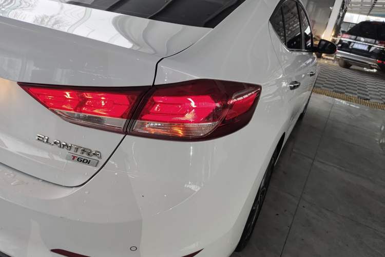 Used Hyundai Elantra 2020 1.4T Dual-Clutch Xuan Dong · Dynamic Version

