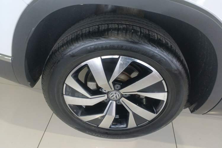 Used Volkswagen Tayron 2021 330TSI Two-Wheel Drive 30th Anniversary Edition