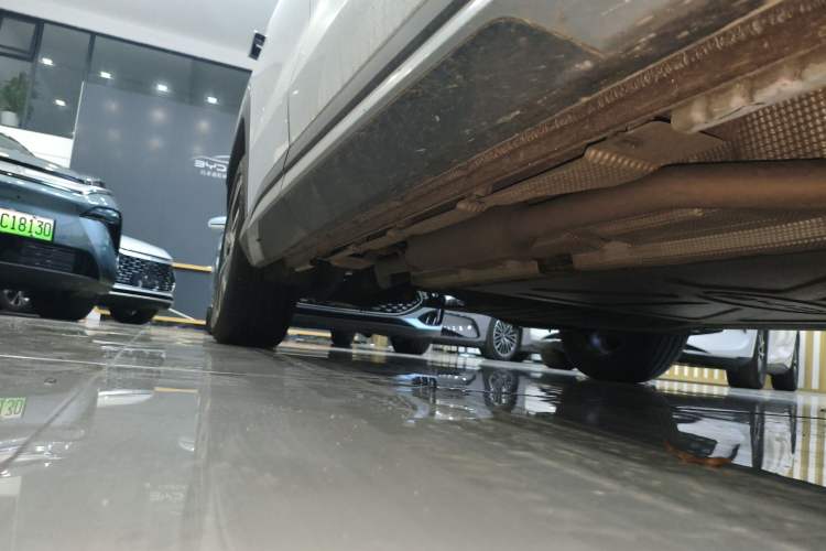 Used BYD Song L DM-i 2025 Intelligent Driving Version 160 km Beyond-Range Type