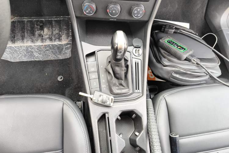 Used Volkswagen Lavida 2022 1.5L Automatic Fashion Edition