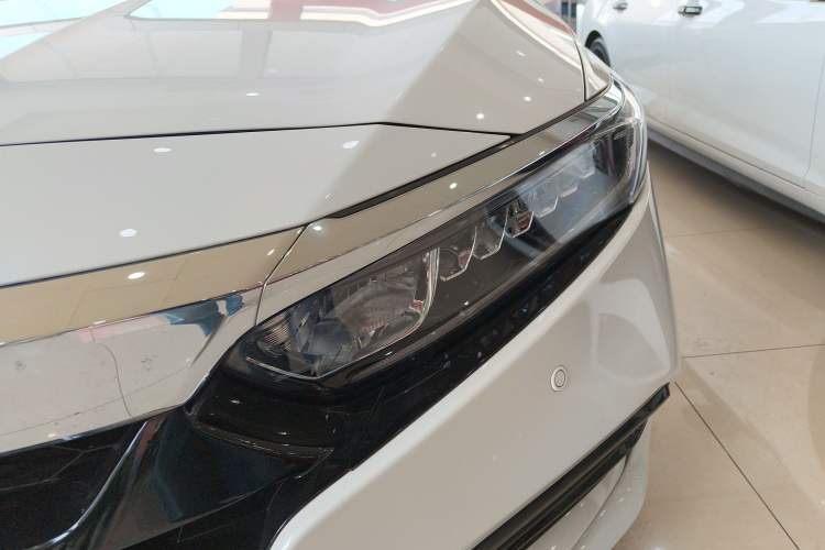 Used Honda Accord 2018 260TURBO Elite Edition China VI
