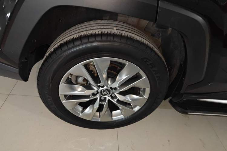 Used Toyota Wildlander 2022 2.0L CVT Four-Wheel Drive Luxury Edition