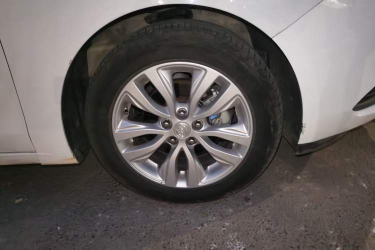 Used Buick GT 2019 15T Dual-Clutch Connected Elite Model China VI