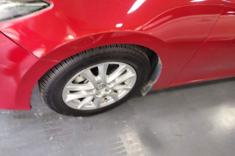 Used Mazda Mazda 3 Axela 2016 Sedan 1.5L Automatic Comfort Model
