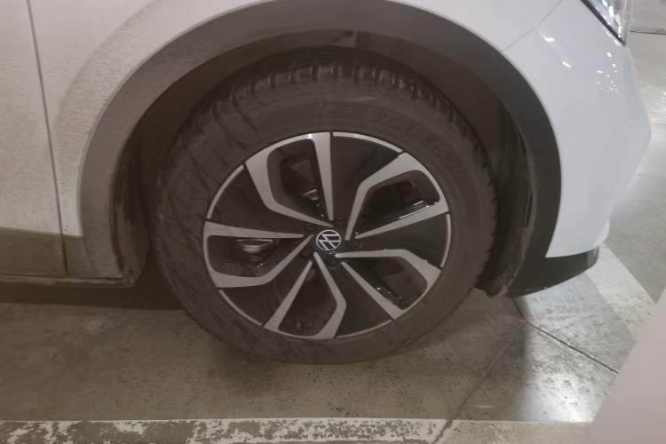 Used Volkswagen ID.4 X 2024 Pure & Smart Edition