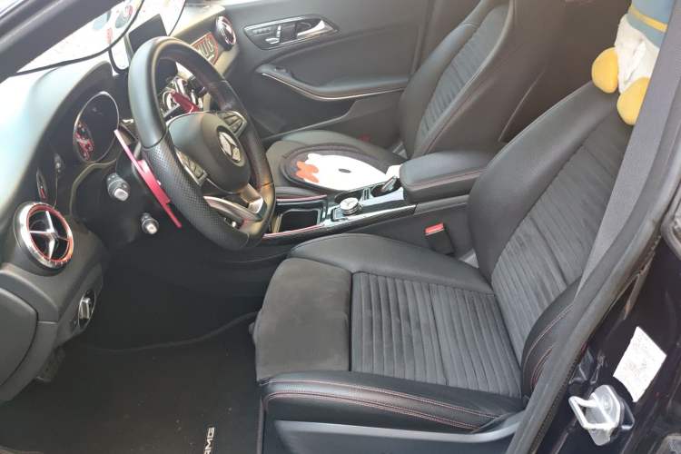 Used Mercedes-Benz CLA 2017 CLA 220 4MATIC
