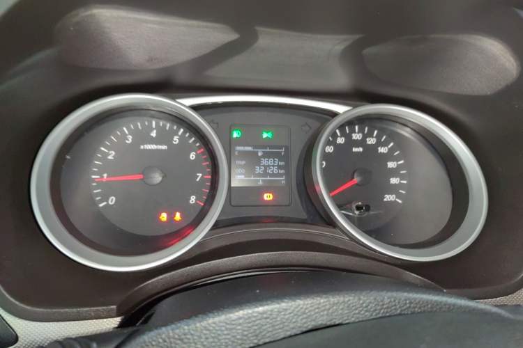 Used Wuling Hongguang 2019 1.5L S Comfort Edition China VI LAR
