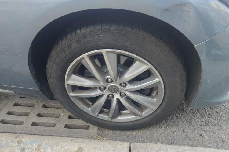 Used Infiniti Q50L 2015 2.0T Enjoyment Edition
