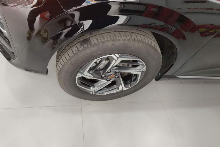 Used Hongqi HS3 2023 1.5T Two-Wheel Drive Shanwei Edition