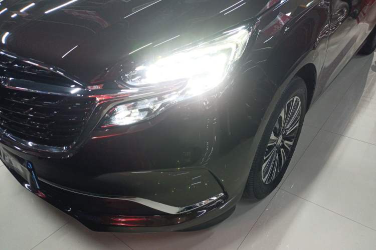 Used Buick GL8 2020 ES Land Cruiser 653T Luxury Model