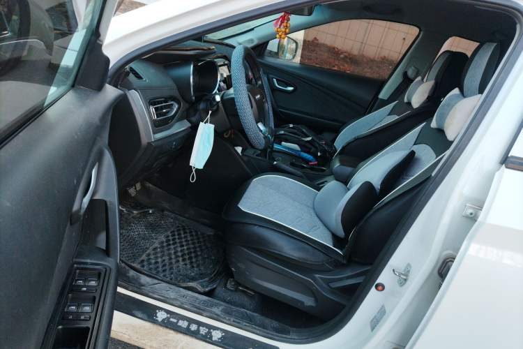 Used JETOUR X70M 2020 Revised 1.5T Manual Partner Version 5-Seater
