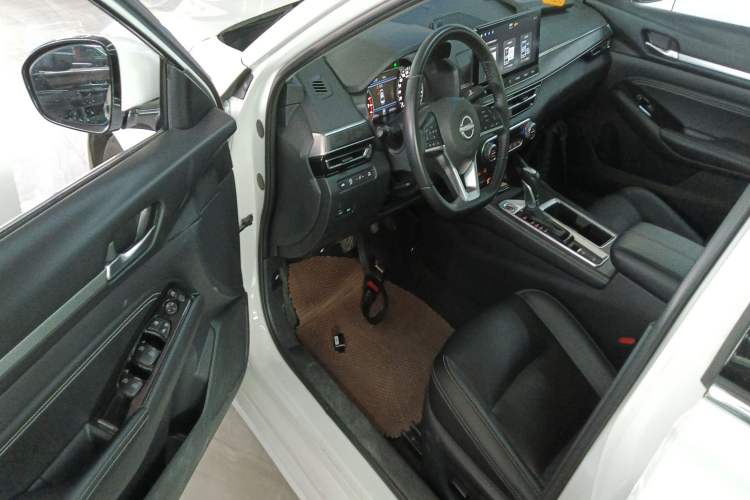 Used Nissan Teana 2022 2.0L XL-TLS Enjoyment Edition