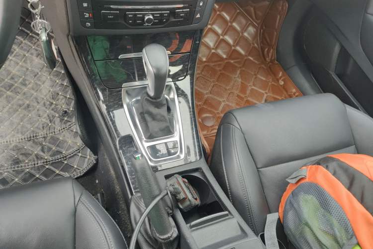 Used Citroen C5 2013 2.3L Automatic Zunyu Model
