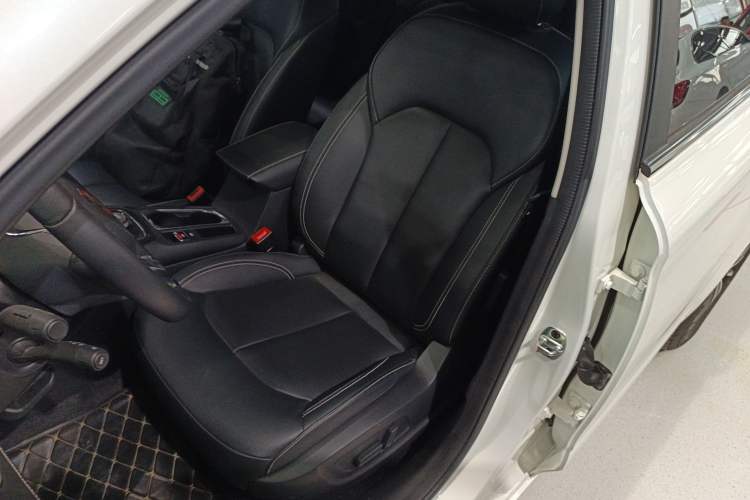 Used Roewe Ei5 2018 Internet Flagship Edition
