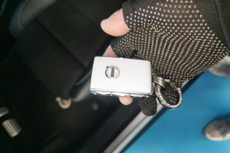 Used Volvo XC40 2021 T4 Four-Wheel Drive Smart & Sporty Edition
