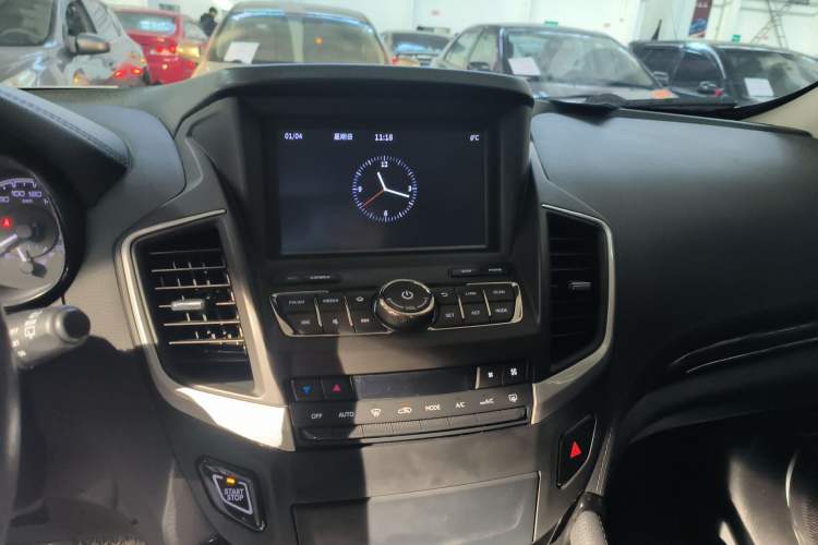 Used Dongfeng Aeolus AX7 2018 Classic 1.6T Automatic Luxury Model