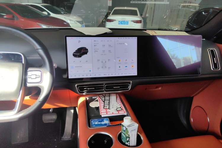 Used Li Auto L8 2023 Max model
