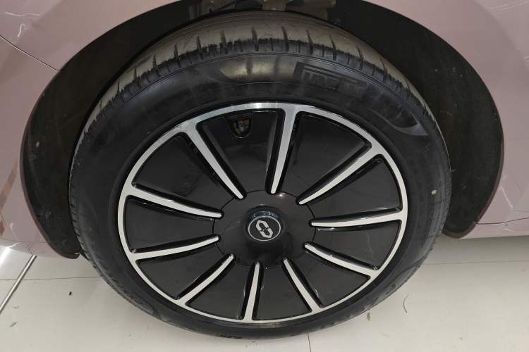 Used Hima AITO M5 2022 Pure Electric All-Wheel-Drive Performance Edition
