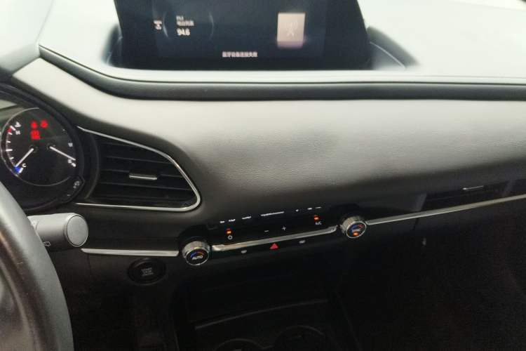 Used Mazda CX-30 2020 2.0L Automatic Joyful Model
