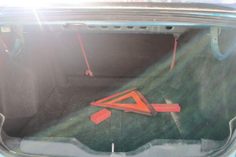 TDK.VehicleDetails.img