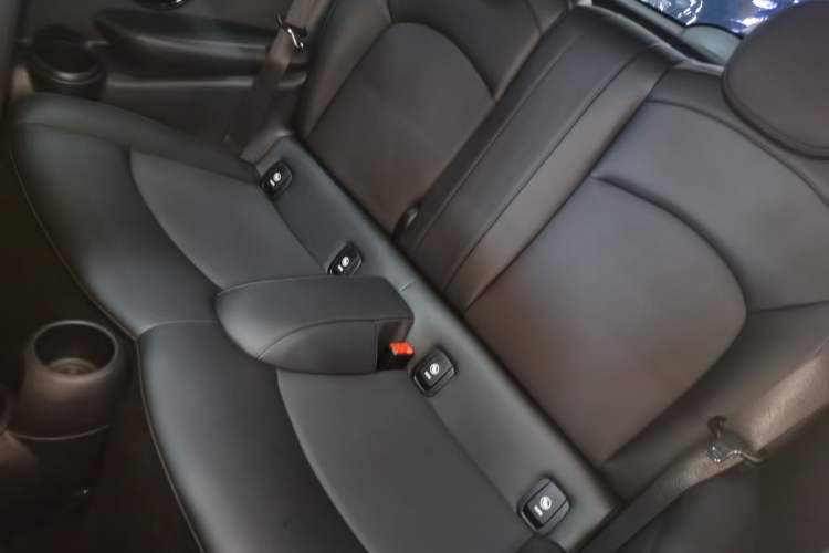 Used  MINI 2022 Updated 1.5T COOPER Classic Edition
