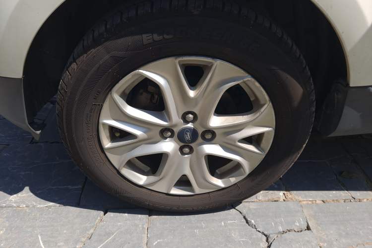 Used Ford EcoSport 2013 1.5L Manual Fashion Model
