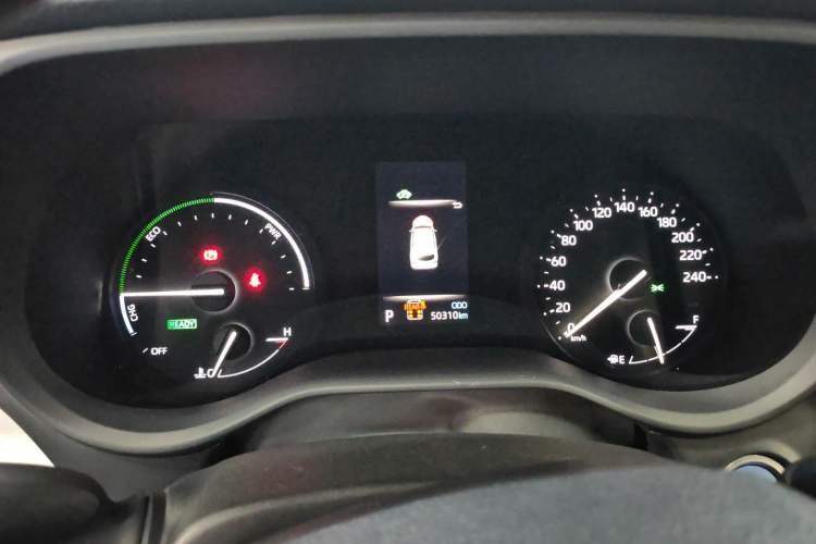 Used Toyota Sienna 2023 2.5L Hybrid Comfort Edition
