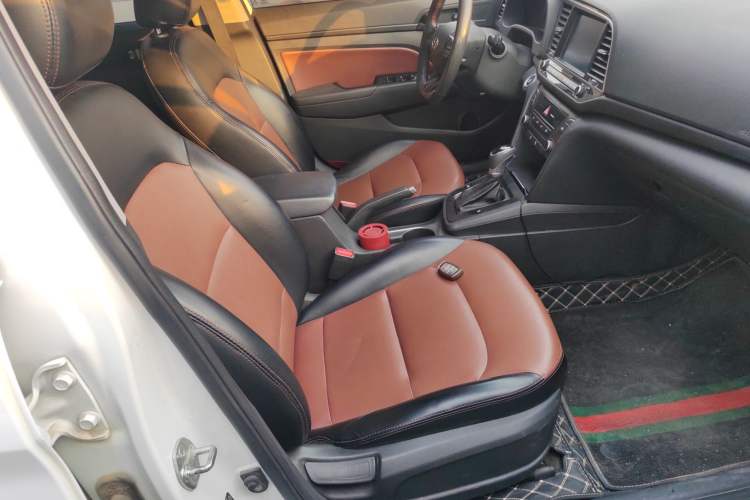 Used Hyundai Elantra 2018 1.4T Dual-Clutch Xuan Dong · Dynamic Edition
