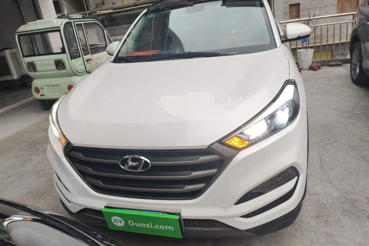 Used Hyundai Tucson 2015 1.6T Dual-Clutch Two-Wheel-Drive Smart Model
