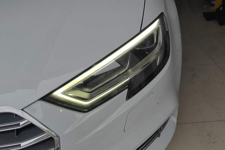 Used Audi A3 2020 Limousine 35 TFSI Fashion Edition China VI Emission Standard