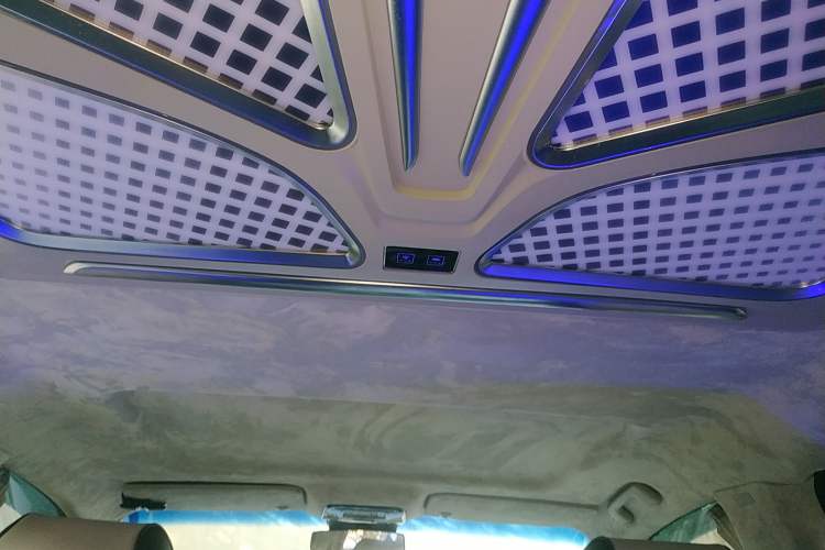 Used Buick GL8 2023 Land Executive Class Smart Enjoyment Model