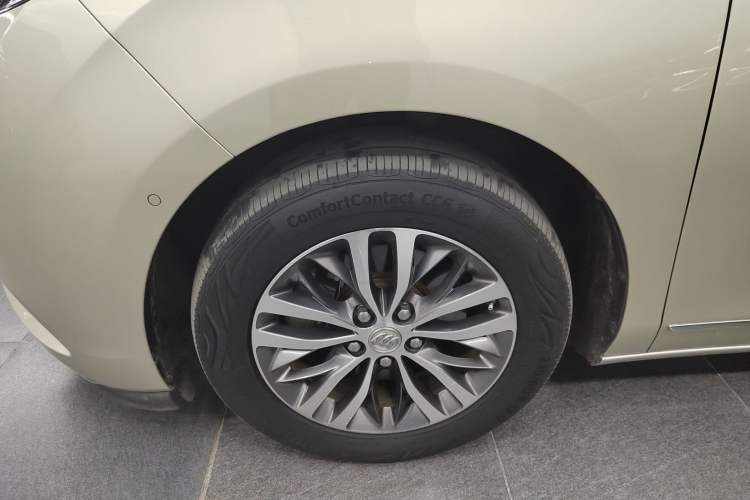 Used Buick GL8 2017 ES 28T Flagship Model China V Standard