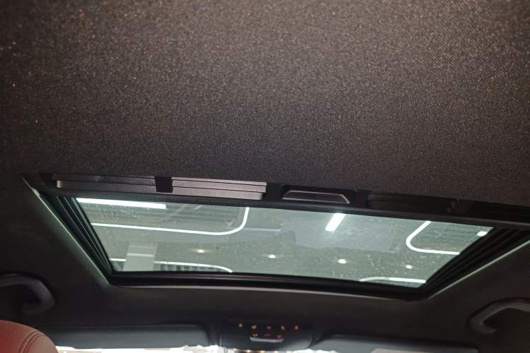 Used Mercedes-Benz GLC Coupe 2017 GLC 200 4MATIC Coupe SUV
