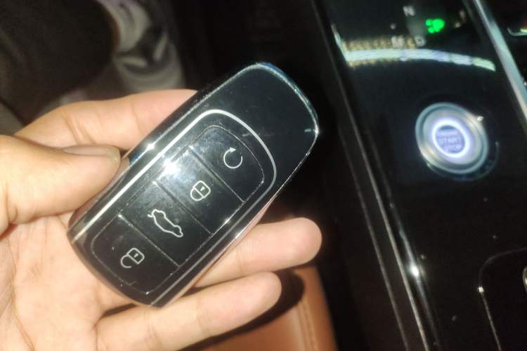 Used Chery Tiggo 8 PLUS 2022 290TGDI DCT Luxury Edition