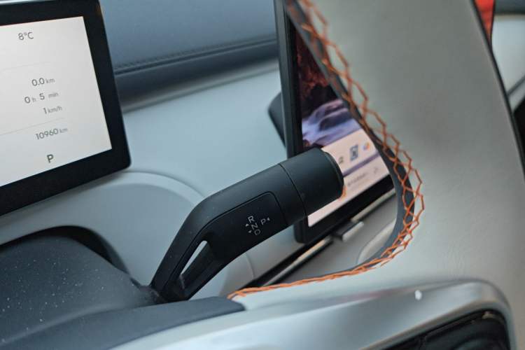 Used  Galaxy Xingjian 7 EM-i 2025 120km Exploration+ Version
