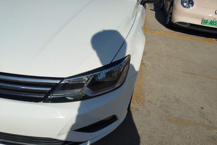 Used Volkswagen Lamando 2015 280TSI DSG Comfort Edition
