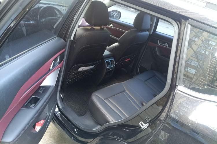 Used Haval H6 Coupe 2018 Red-Label 1.5T Automatic Two-Wheel Drive Luxury Model
