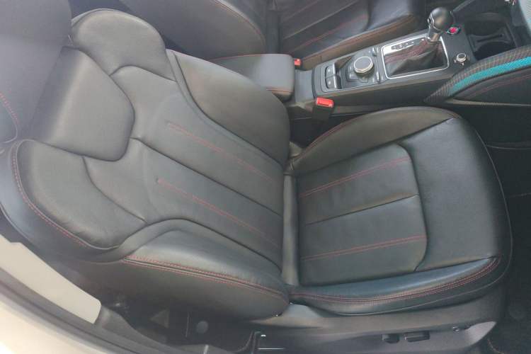 Used Audi Q2L 2022 35 TFSI Progressive Dynamic Edition
