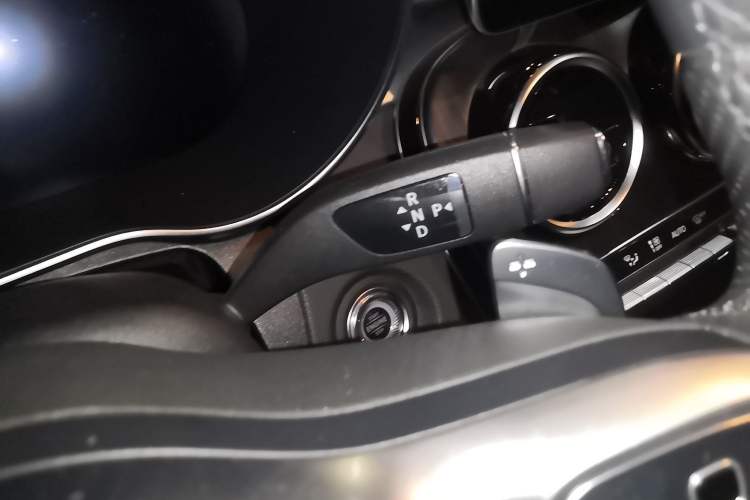 Used Mercedes-Benz C-Class 2020 Restyled C 200 L Fashion Edition Sport Version
