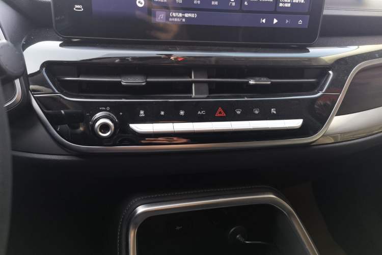 Used Haval H6 2023 National Trend Edition 1.5T Automatic Urban Version
