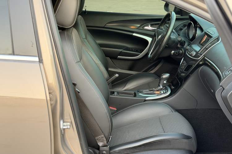 Used Buick Regal 2015 1.6T Leading Technology Model
