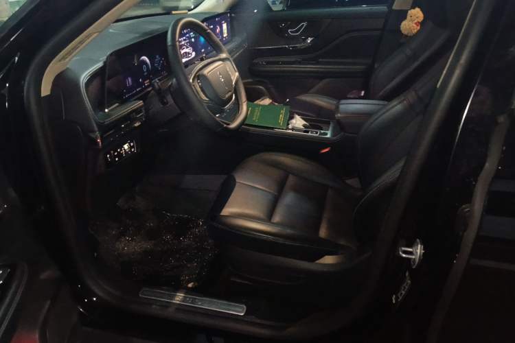 Used Lincoln Corsair 2024 1.5T Two-Wheel Drive Deluxe Hybrid Version
