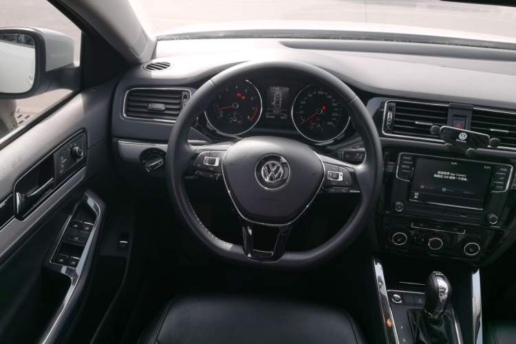 Used Volkswagen Sagitar 2018 180TSI DSG Prestige Edition