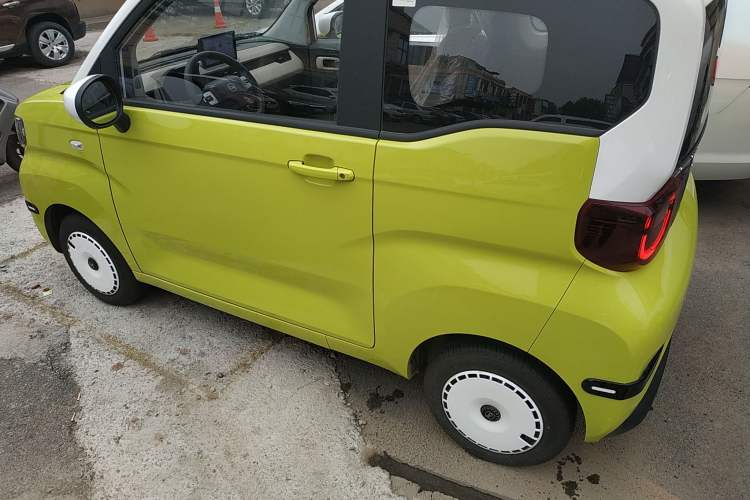 Used Chery QQ Ice Cream 2024 205km Sundae Pro
