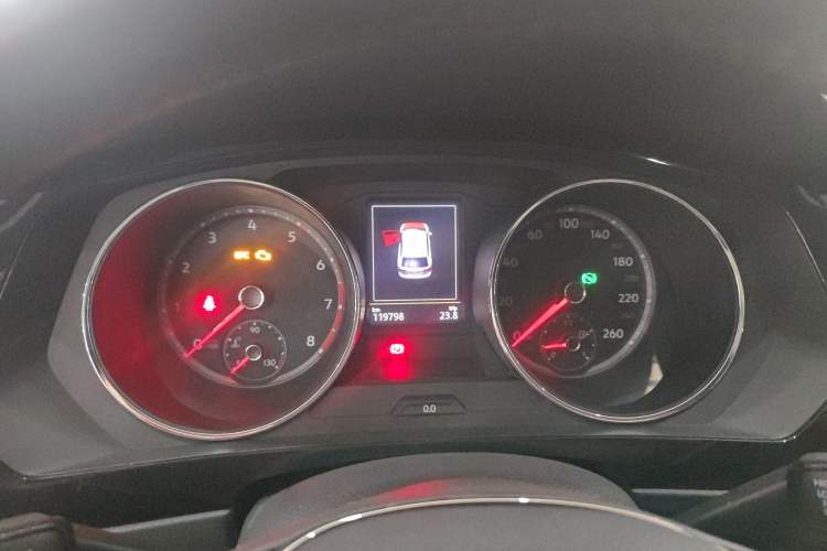 Used Volkswagen Tiguan L 2019 330TSI Automatic Two-Wheel Drive Panoramic Comfort Edition China V Standard
